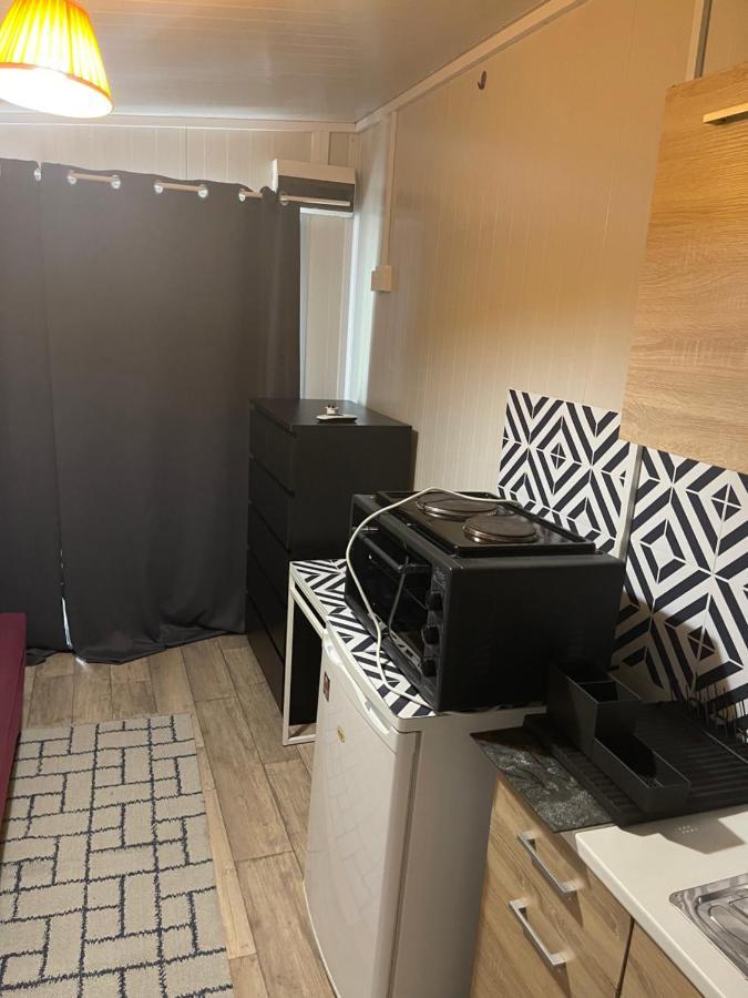 Cozy Studio In Town Center Lemesós Eksteriør bilde